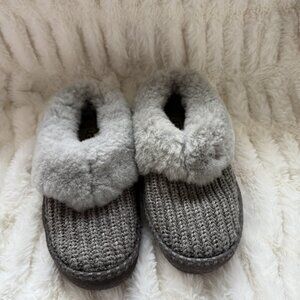 UGG Heather Gray Knit Ankle Slippers: Lamb Shearling, Women's Size 5 (36 EU)